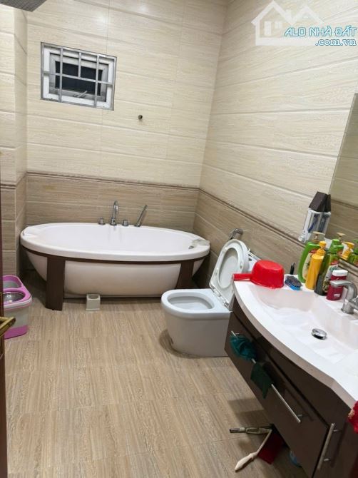 CMT8 TÂN BÌNH -MẶT TIỀN HXH NGÃ TƯ BẢY HIỂN BV THỐNG NHẤT 60M2 4TẦNG CHỈ 10.5TỶ TL. - 3