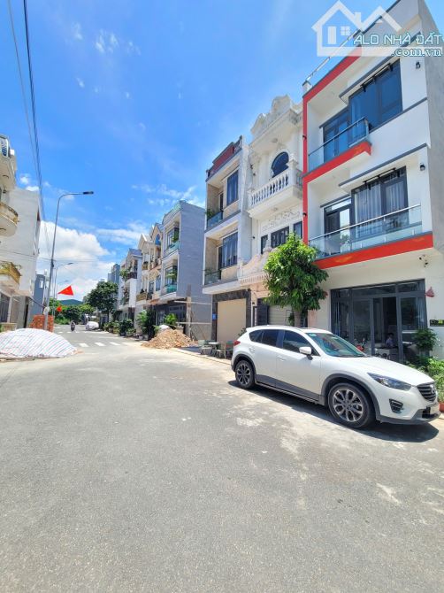 Bán đất gần Vincom550 p.Tân Đông Hiệp Tp.Dĩ An chỉ 3ty620 M7575 - 3