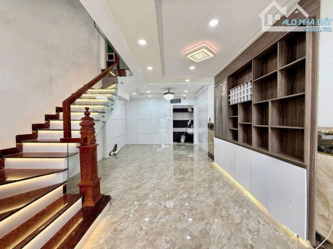 4.3❌13m, BÁN NHÀ 4 TẦNG, HẺM 7M, 1/  LÂM THỊ HỐ, TCH, Q.12, 5 TỶ HƠN - 3