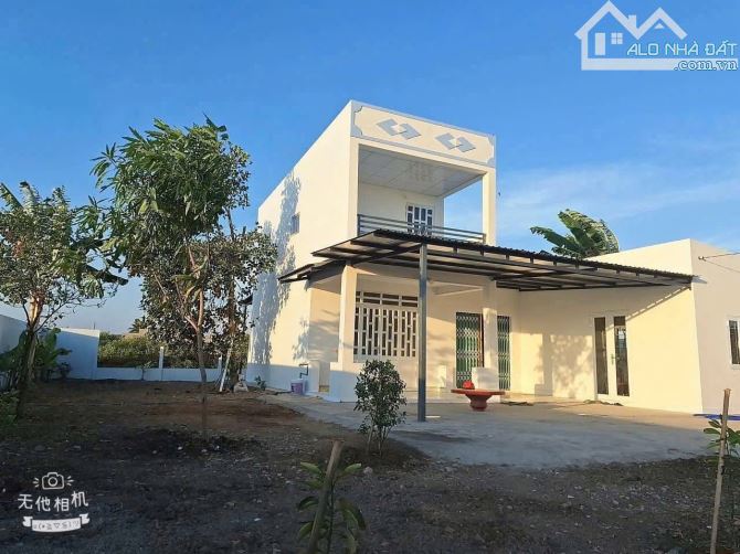Nhà vườn Lạc Tấn Tân Trụ mới xây kiên cố đường ô tô tải - 3