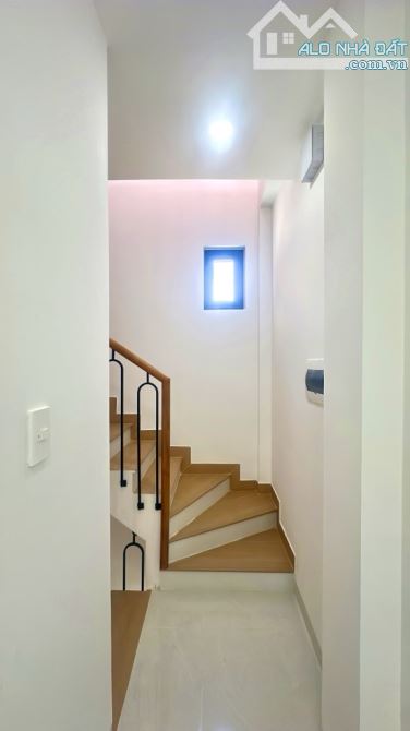BÁN NHÀ KHU TÊN LỬA -60 M2- 4 TẦNG - XE HƠI VÀO NHÀ - 5,9 TỶ - 3
