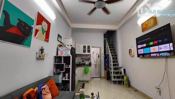🌟QUÁ RẺ TRONG KHU VỰC - Calmette Q1 - Nhà 3 Tầng ngang lớn 7M -💰Chỉ 9 Tỏi 500 TL - 3