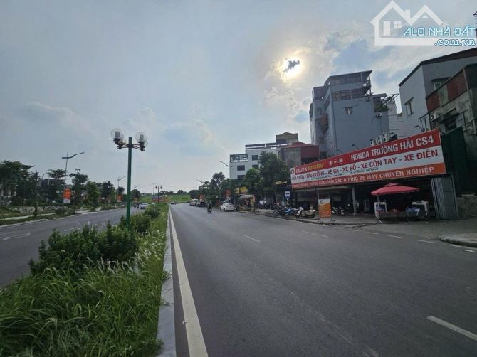 BÁN NHÀ MẶT PHỐ NGUYỄN GIA BỒNG, LONG BIÊN 460M2, 1 TẦNG, MT 25M, 185.6 TỶ. - 3