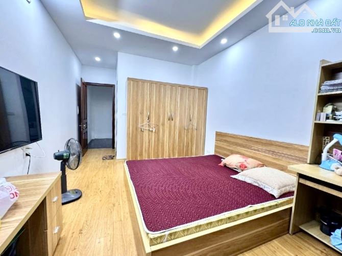 MỸ ĐÌNH -5 TẦNG DÂN XÂY - Ô TÔ ĐỖ CỬA- NGÕ THÔNG KHẮP NGẢ- VỪA Ở VỪA KINH DOANH HỢP LÍ - 3