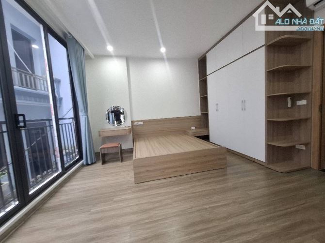 🏡 SIÊU PHẨM NHÀ TRUNG TÂM PHỐ THẠCH BÀN 6 TẦNG – THANG MÁY – FULL NỘI THẤT – Ô TÔ ĐỖ CỬA - 3