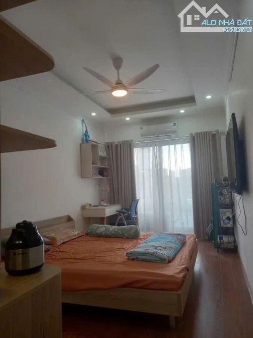 NHÀ ĐẸP 5 TẦNG AN DƯƠNG - SỔ ĐỎ CHÍNH CHỦ - GẦN HỒ TÂY TIỆN ĐỦ THỨ - 3