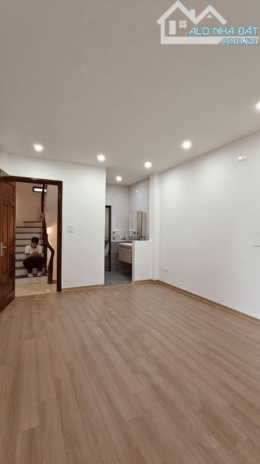 NHÀ ĐẸP BẮC TỪ LIÊM – 35M² – 5 TẦNG – GIÁ 5 TỶ Vị trí sát Quốc lộ 70, ô tô đỗ cổng - 3