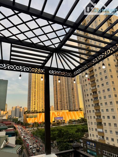 MẶT PHỐ - Q. CẦU GIẤY - LÔ GÓC - 1 HẦM 8 NỔI - THÔNG SÀN KD - VỈA HÈ - CHỈ NHỈNH 50 TỶ - 8
