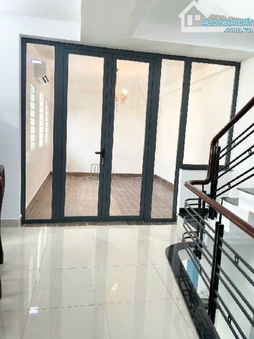 HỒ HỌC LÃM, 6M X 14M, 4 TẦNG , NỠ HẬU 8M, SÁT VÕ VĂN KIỆT, CHỈ 5.X TỶ - 4
