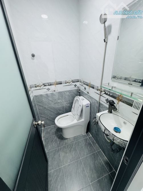 Bán nhà Đặng Nguyên Cẩn, Quận 6, 80M2, Nhà mới full nội thất - 4