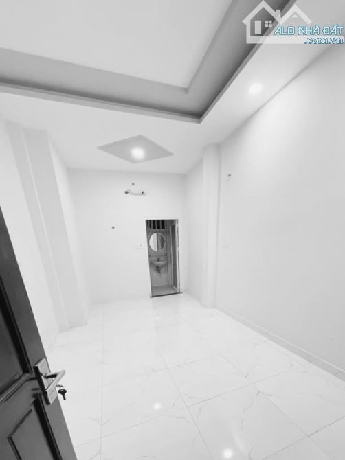 💥BÁN NHÀ QUẬN 7 - P. TÂN THUẬN ĐÔNG - 6.X TỶ - 60M2 - HXH 8M - KẾ CẦU TÂN THUẬN 1 i - 4