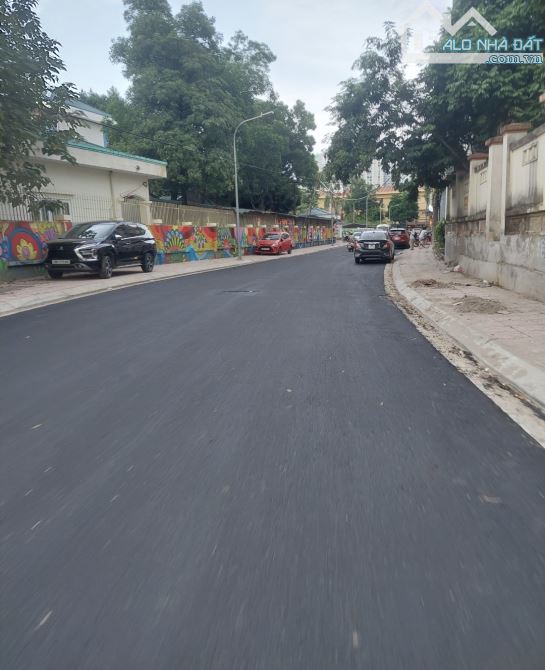 Đông ngạc DTSD: 58M2- nhà phân lô, ô tô tránh, lô góc 3 mặt đường- thoáng sáng, - 4