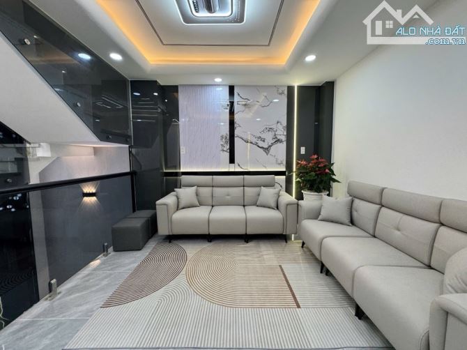 Siêu phẩm 5 tầng Hương Lộ 2, 48m2, HXH thông, ngay Bốn Xã, chỉ 6.6 tỷ TL - 4