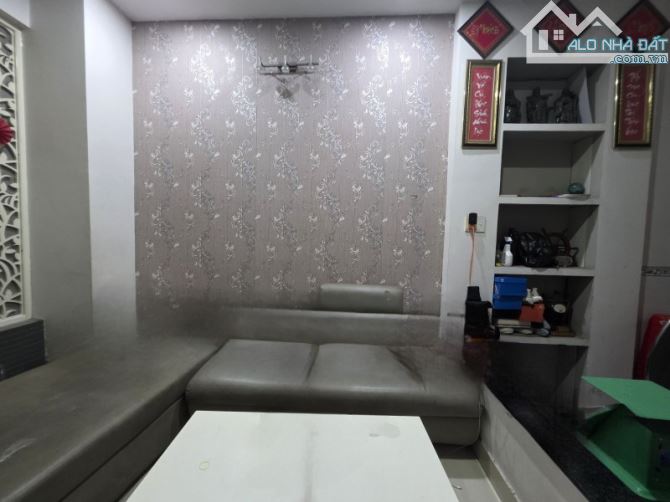 Gấp bán nhà Thủ Đức, 4 tầng, dt 95m2, giá 9 tỷ, gần Mt Tô Ngọc Vân. - 4