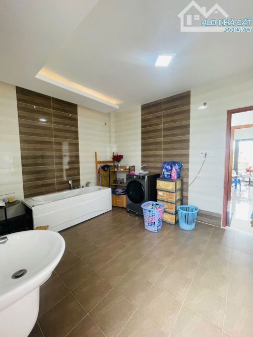 Ngộp bank bán gấp nhà HXT Lê Văn Quới, BHHA, Bình Tân, 80m2 giá chỉ 8,4 tỷ - 4