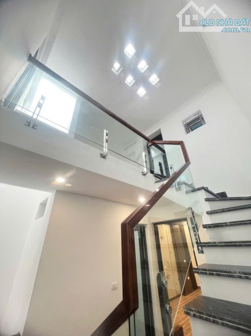 Bán nhà mới full nội thất tại 560 Thiên Lôi, Vĩnh Niệm chỉ xách vali về ở - 4
