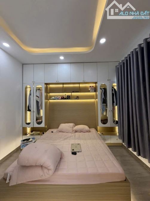 💥PHÚ THUẬN Q.7💥4TẦNG - DTS 110M2 - 4PN - SHR - HCONG ĐẦY ĐỦ. CHỈ 4Ty850 - 4