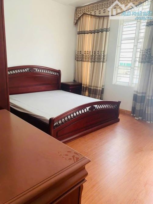 Bán nhà 4,5 tầng- Kiều sơn- 2 mặt ngõ ô tô đỗ cửa ngày đêm- giá 3,68 tỷ- 60m2 - 4
