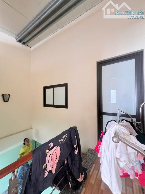 🍌🍌 Bán nhà 2 tầng cũ- Trại lẻ- lê chân- giá 3,45 tỷ-60m2 - 4