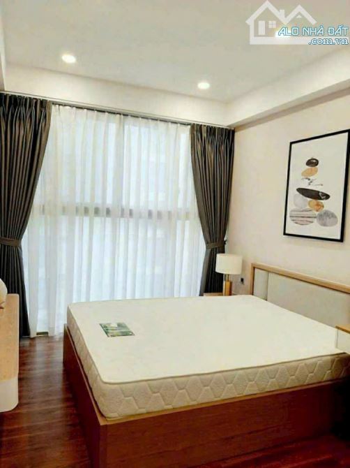 Cho thuê CHCC, dự án Midtown Symphony M6, Phú Mỹ Hưng, Quân 7, 2PN,2WC, giá 25,5 - 4