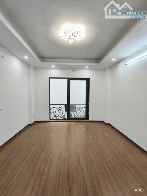 Bán Nhà mới Phố An Dương Vương 30m2 xây 5T gần ôtô - 4