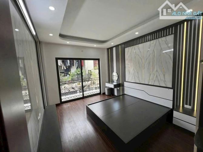 Đông Mỹ, Thanh Trì, 4 tầng 8.6 tỉ thang máy nhập khẩu, full nội thất xịn - 4