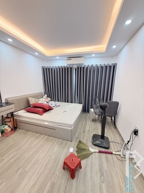 NGỌC THỤY NHÀ 6 TẦNG THANG MÁY. CÁCH CẦU LONG BIÊN 100M. PHỐ CỔ. 9 TỶ HƠN - 4