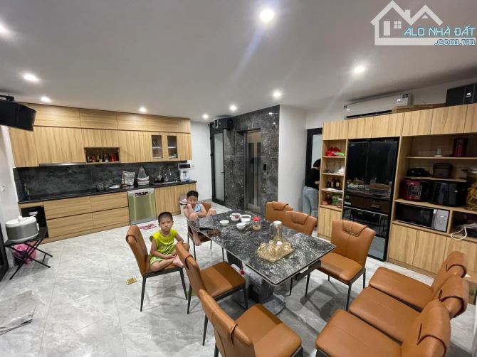 bán nhà phố nguyễn khắc viện giang biên 65m 5T MT6.3m 24.7 tỷ ô tô tránh vỉa hè kd - 4