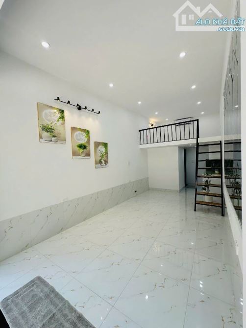 HIẾM – TẬP THỂ THANH XUÂN BẮC – VỈA HÈ Ô TÔ TRÁNH – GIÁ 2.9 TỶ - 4