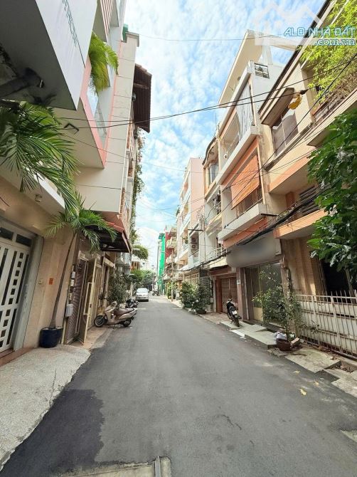 LỮ GIA KẾ BÊN Q10 - ĐƯỜNG NHỰA 8M - 56M2 5 TẦNG ĐANG CHO THUÊ 30TR. - 4