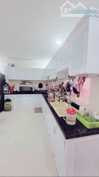 NHÀ 2 TẦNG BTCT NGAY TRƯỜNG THCS TÔ KÝ-NGANG 5M-ẤP CHÁNH 1, XÃ HÓC MÔN-GIÁ CHỈ 5,2 TỶ (TL) - 4