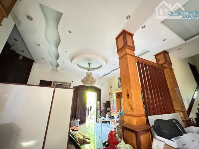 💥 BIỆT THỰ 3 TẦNG LÔ GÓC – 420M² – ĐƯỜNG 10.5M – SÁT THĂNG LONG – CHỈ 60TR/M² - 4