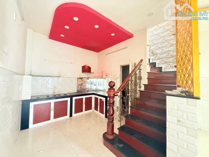 Đường D2, Nguyễn Gia Trí - 71m2 - 3 tầng BTCT - Bình Thạnh - chỉ nhỉnh 7 tỷ - 4