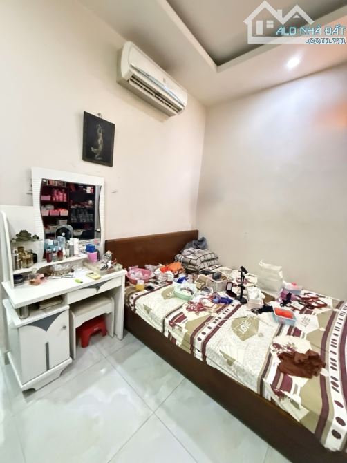 Bán nhà Phan Huy Ích, phường 12, Gò Vấp, ngay Trường Chinh, sát mặt tiền, 60m2, giá 9 tỷ - 4