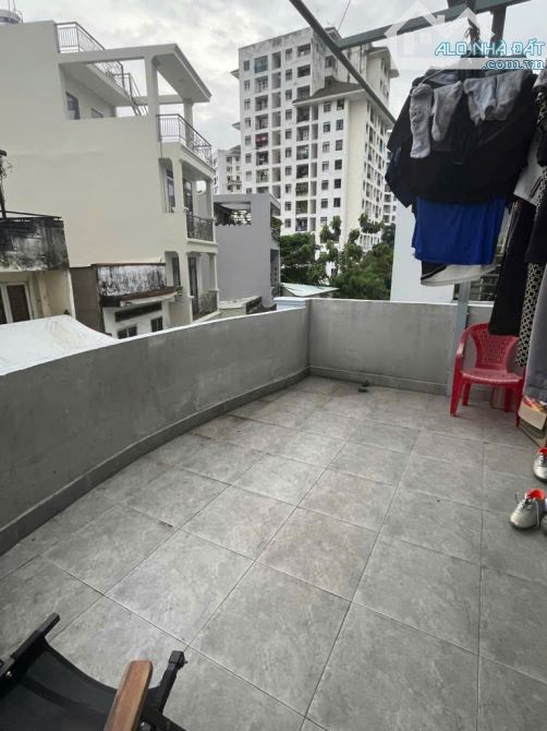 LẠC LONG QUÂN Q11.HIẾM BÁN -68M2 (4x17)💰7X TỶ- 3 TẦNG. ÔTÔ ĐẬU CỬA. ĐANG CHO THUÊ 14TR/ - 4