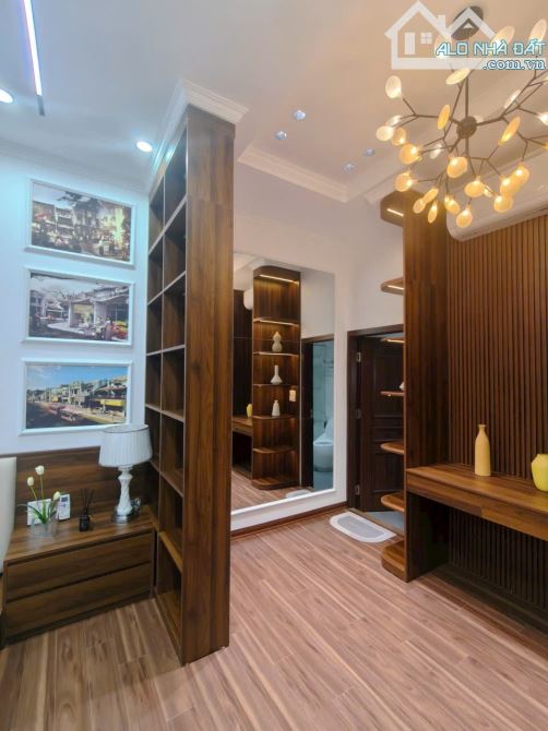 Đẳng cấp sang trọng, ngõ 409 Kim Mã, oto 20m, full nội thất thang máy, 46m2. Giá 15.5 tỷ - 4