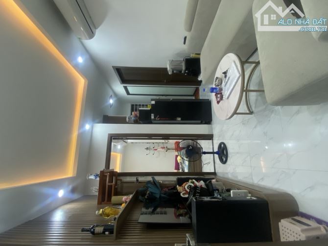 BÁN CCMN LÁNG , ĐỐNG ĐA , ĐỦ NỘI THẤT, 52M-2N GIÁ 2.0X TỶ TOÀ MỚI BÀN GIAO - 4