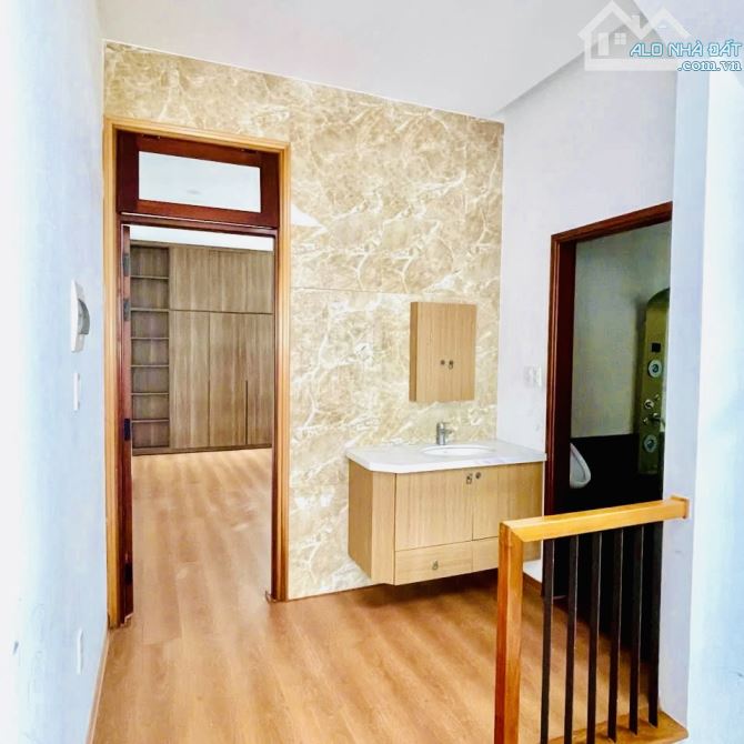 💥NHÀ 4 TẦNG–MT PHAN VĂN TRỊ-KHUÊ TRUNG–99M2 NGANG 5.5M–ĐƯỜNG 7.5M LỀ 4M–GIÁ CHỈ 7.X TỶ🍀 - 4