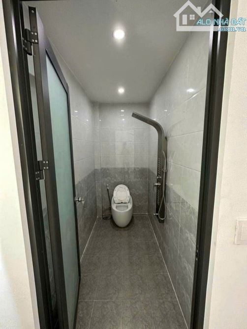 Cô 4 cần tiền bán nhà Trung Tâm Hóc Môn – Giá 970Triệu, 79m2 Sổ Hồng Riêng - 4