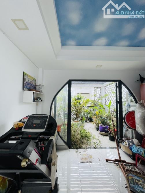 SIÊU PHẨM PHÚ NHUẬN- HOÀNG HOA THÁM- 80m2- 4 TẦNG- 9,5 TỶ - 4