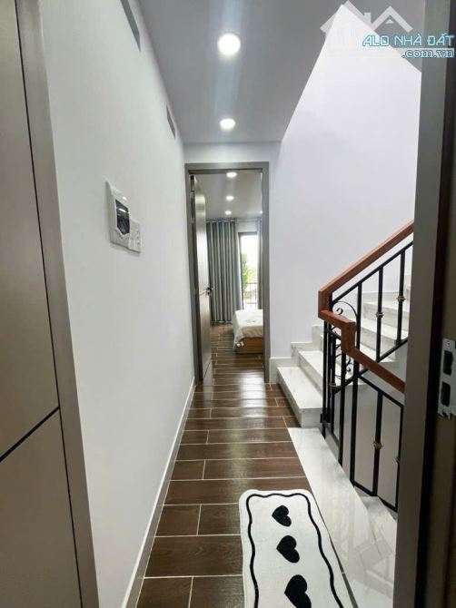 BÁN NHÀ TRẦN BÁ GIAO GÒ VẤP - 5 TẦNG  GIÁ 5TY960 - 4
