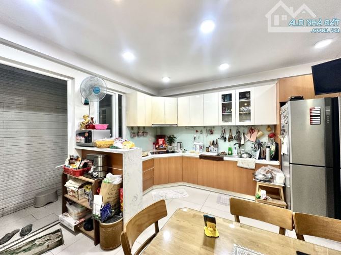 CHỦ ĐỊNH CƯ BÁN GẤP NHÀ NGUYỄN KIM, QUẬN 10. GIÁ 4,2TỶ/78M2. SỔ CHÍNH CHỦ HOÀN CÔNG ĐỦ - 4