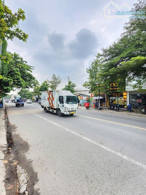 Bán đất 5x18.4m, mặt tiền Nguyễn Thị Minh Khai p. Tân Đông Hiệp, đang thuê 12tr/th - 4