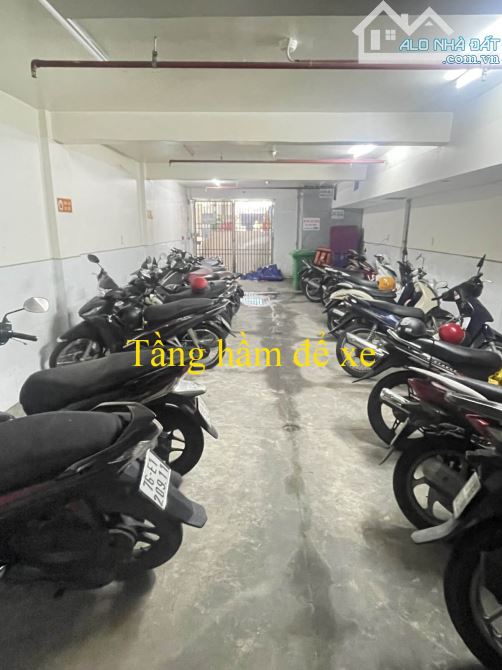 Bán tòa nhà CHDV 8 tầng mặt tiền Lê Văn Thọ, P.8, Gò Vấp dòng tiền 100tr/th 180m2 - Giá 31 - 4