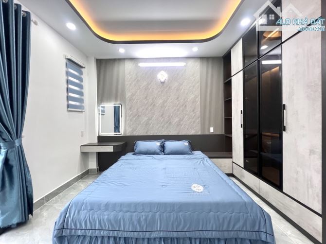 Nhà Phố 3 Tầng - Gần Trung Tâm Quận 7 - 4x16 - Nhỉnh 5 Tỷ - 4