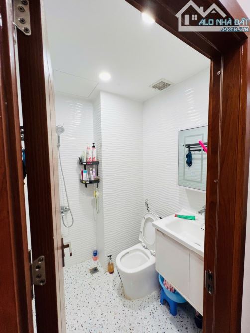 BÁN NHÀ MỚI XÂY – HẺM XE HƠI 5M – NGUYỄN ĐÌNH CHIỂU,QUẬN 3 – SỔ HỒNG RIÊNG CHỈ 6.9 TỶ - 4