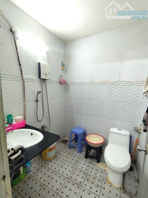SÁT MT NGUYỄN THÔNG - QUẬN 3 HẺM BA GÁC GẦN 3M - 48M NGANG 4M x 12- CHỈ 5.5 TỶ. - 4