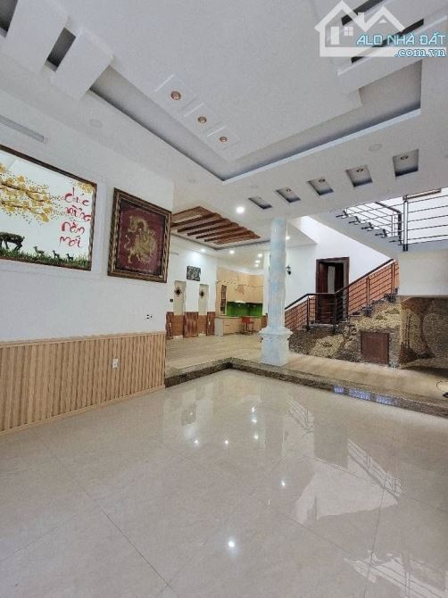 Biệt thự 2 tầng 1/ ngắn đường AN PHÚ ĐÔNG 9, Q12, DT 180m2 (10 x 18), hẻm 5m thông. - 4