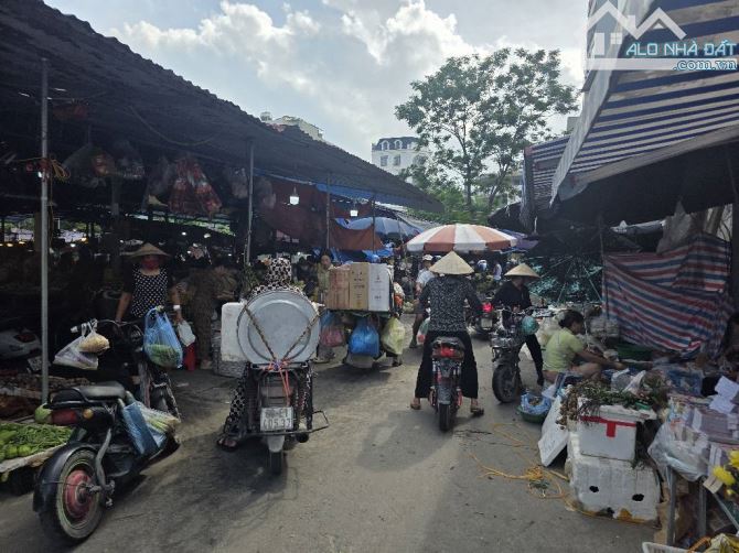 Siêu phẩm mặt Chợ Văn Giang/ 7.9 tỷ/93 m2 - 4