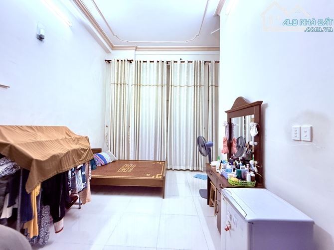HẺM Ô TÔ - 70M2 - 4 TẦNG - PHẠM VĂN CHIÊU - P.14 - GÒ VẤP - NHỈNH 9 TỶ - 4